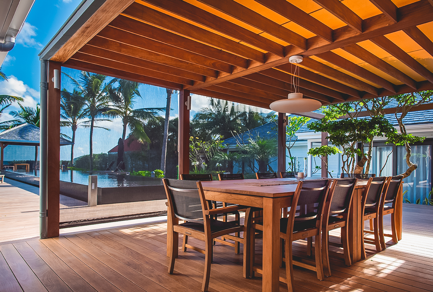 Smell - BOM in St. Jean, St. Barthélemy