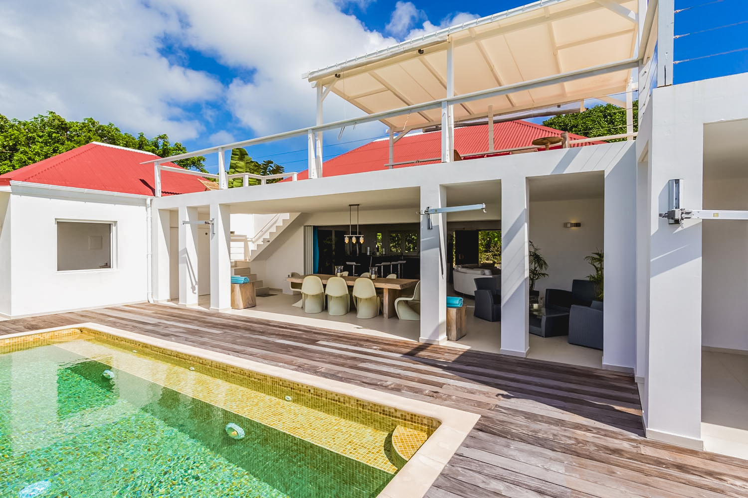 Smell - Dasha in Lurin, St. Barthélemy