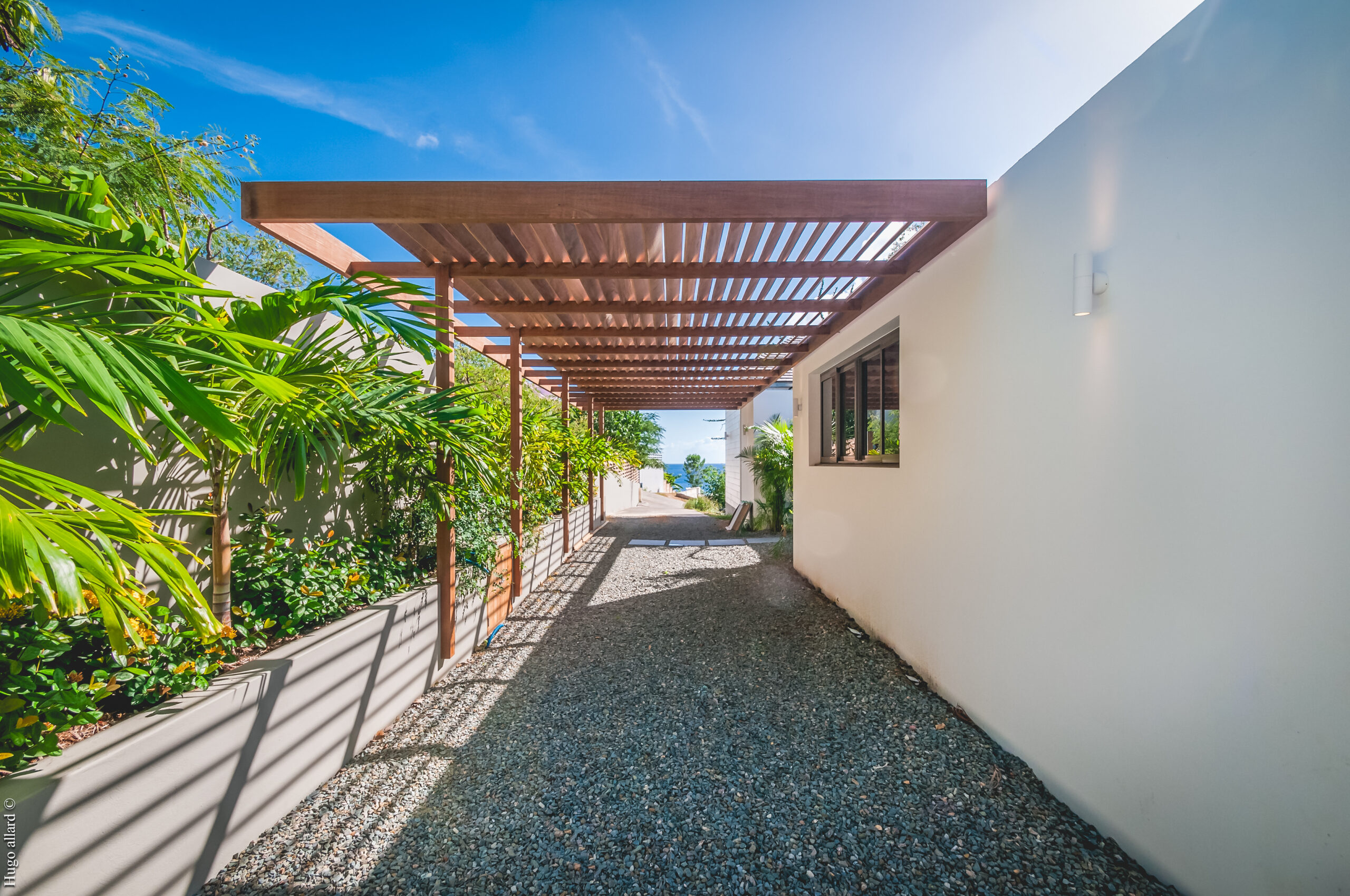 Smell - Shell Beach in Gustavia, St. Barthélemy