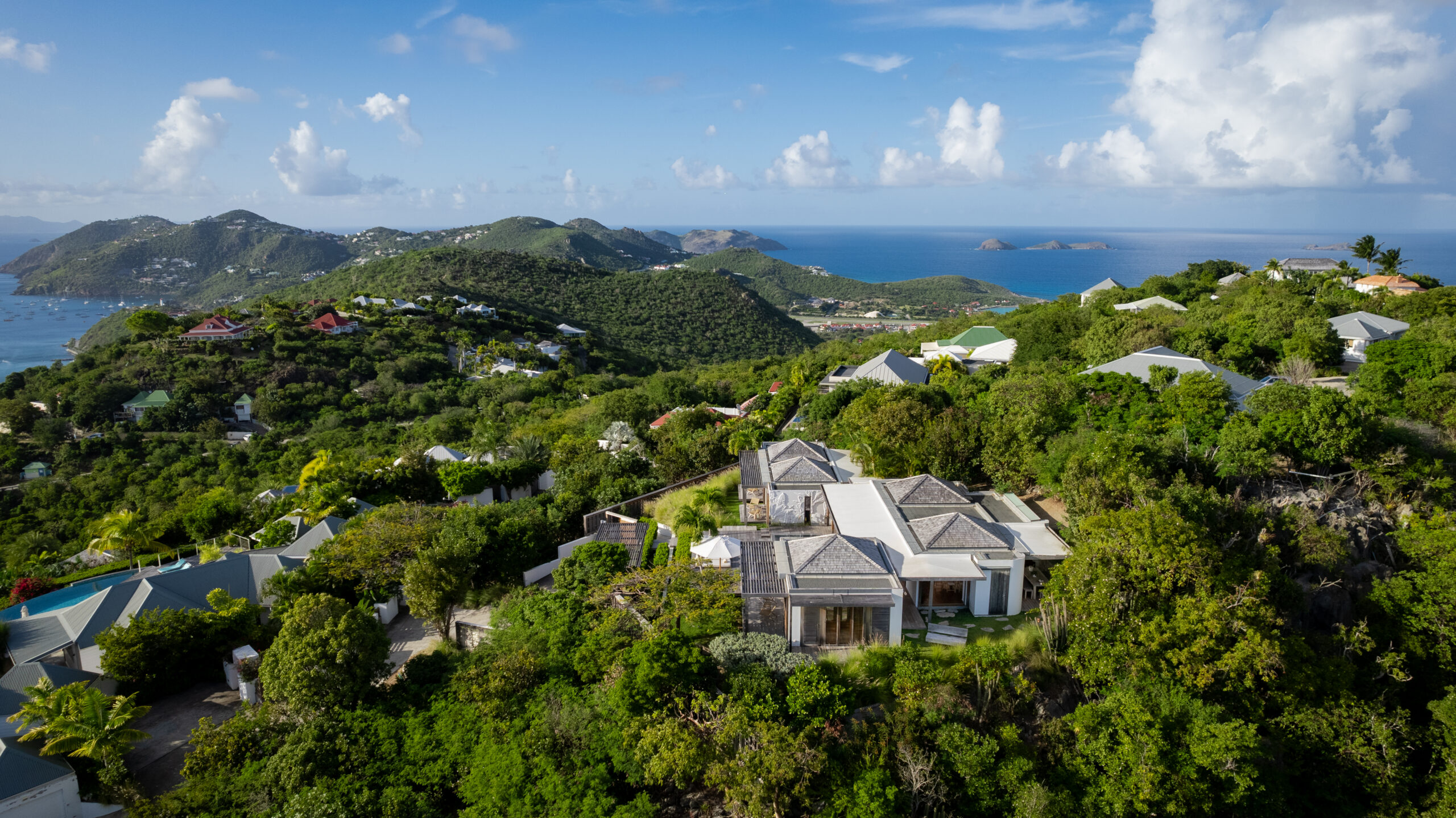 Sight - Floating Garden in Lurin, St. Barthélemy