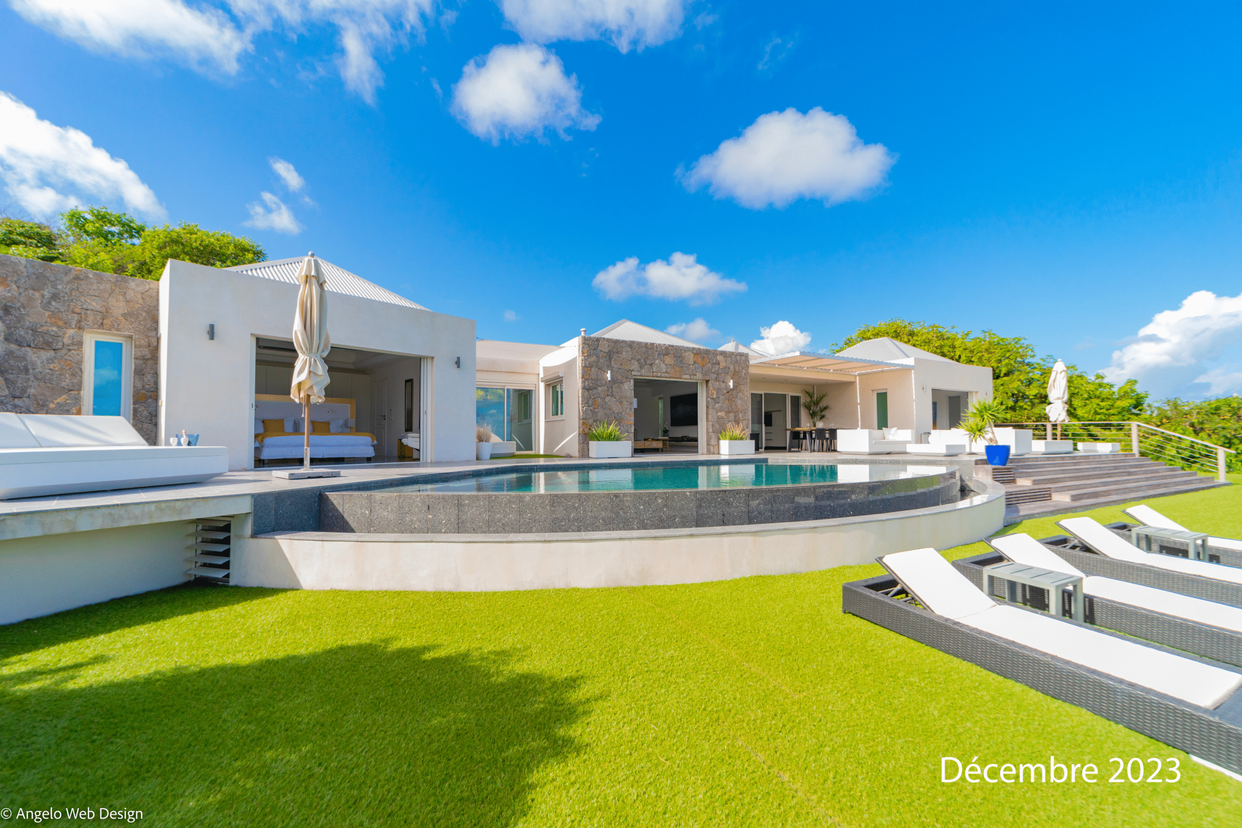 Sound - Ivy in St. Jean, St. Barthélemy