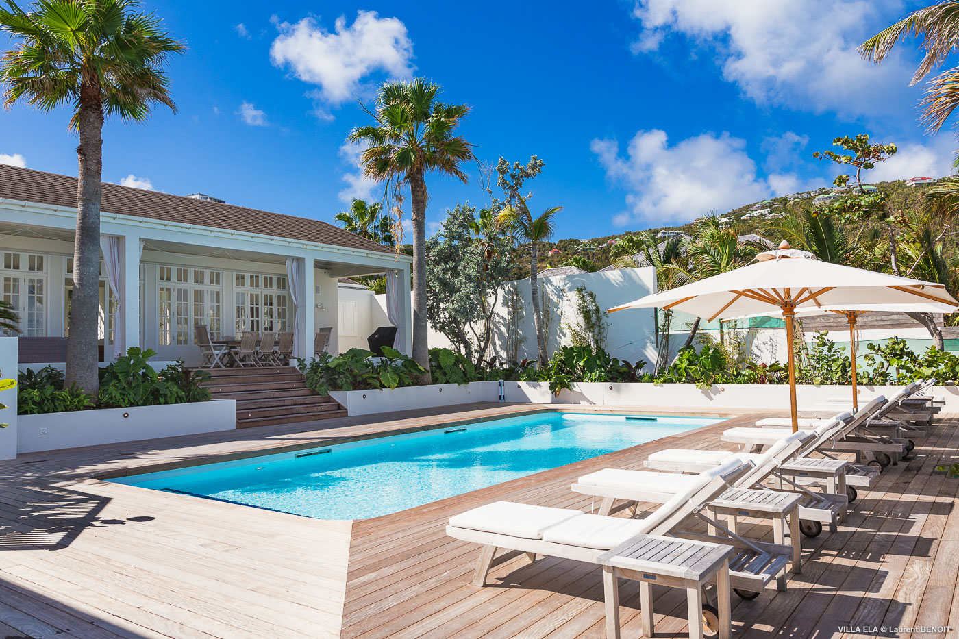 Touch - Ela in Flamands, St. Barthélemy