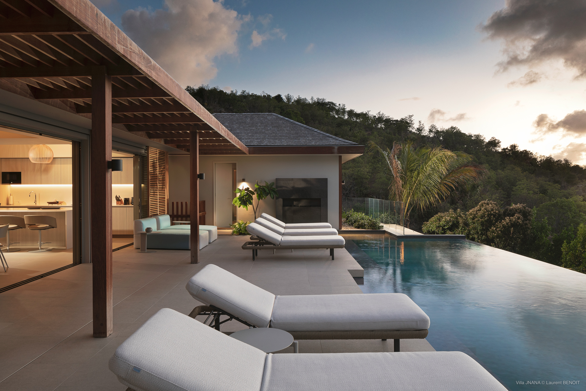 Sound - Jnana in St. Jean, St. Barthélemy