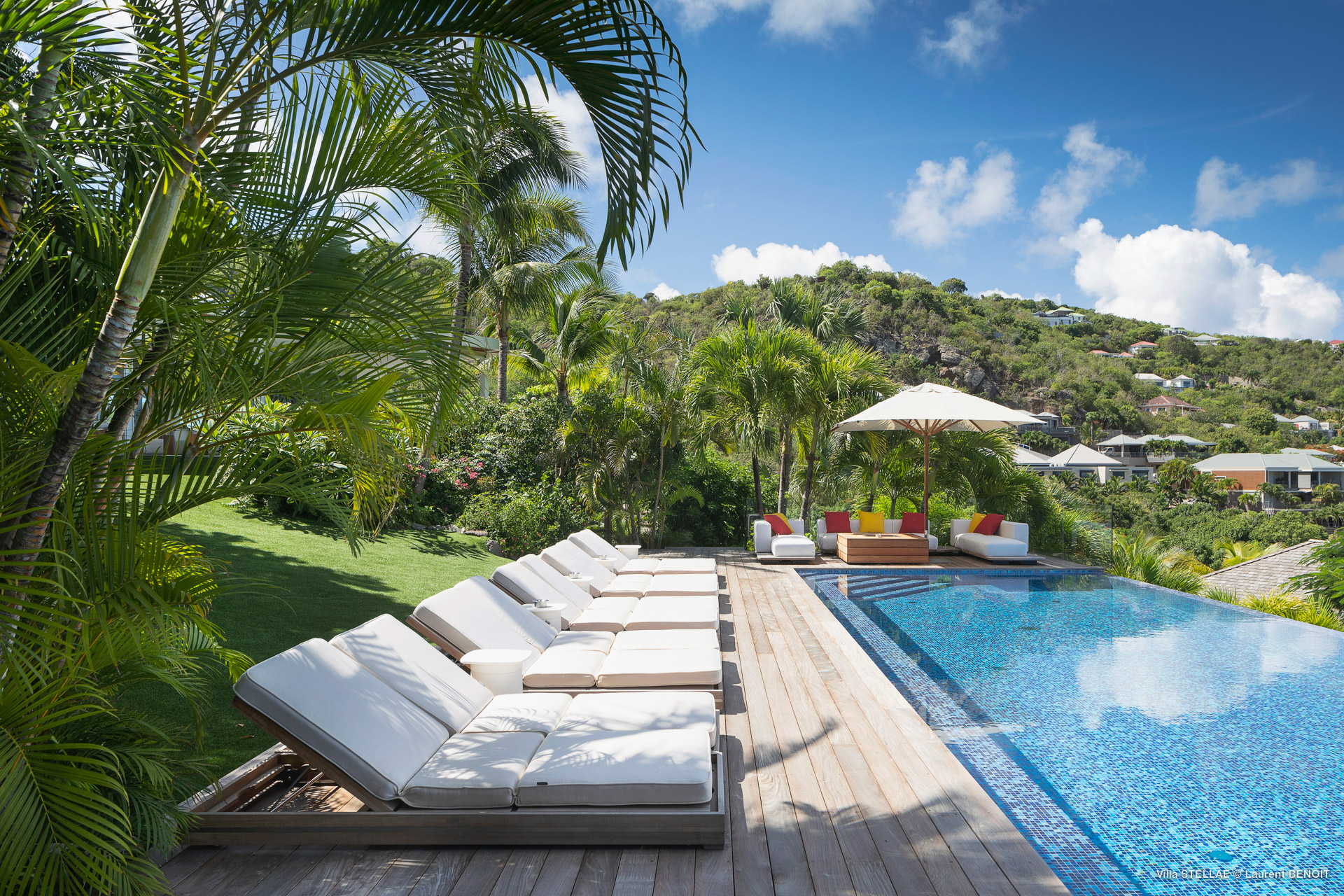 Outdoor and infinity pool area of Villa Stellae, St Barts