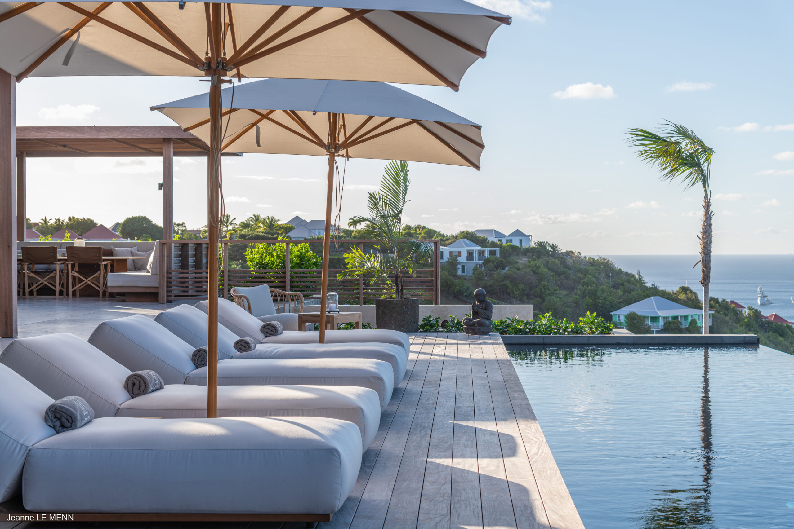 Smell - Never Say Never in Lurin, St. Barthélemy