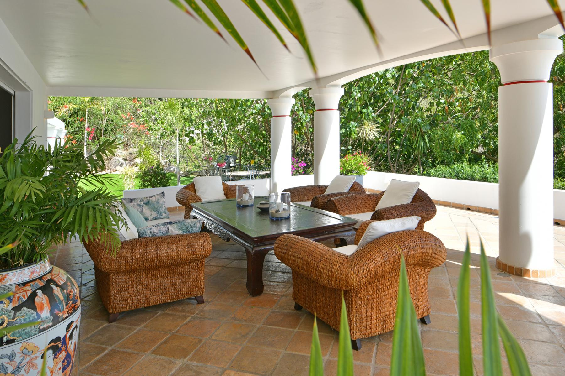 Smell - Shalimar in Lurin, St. Barthélemy