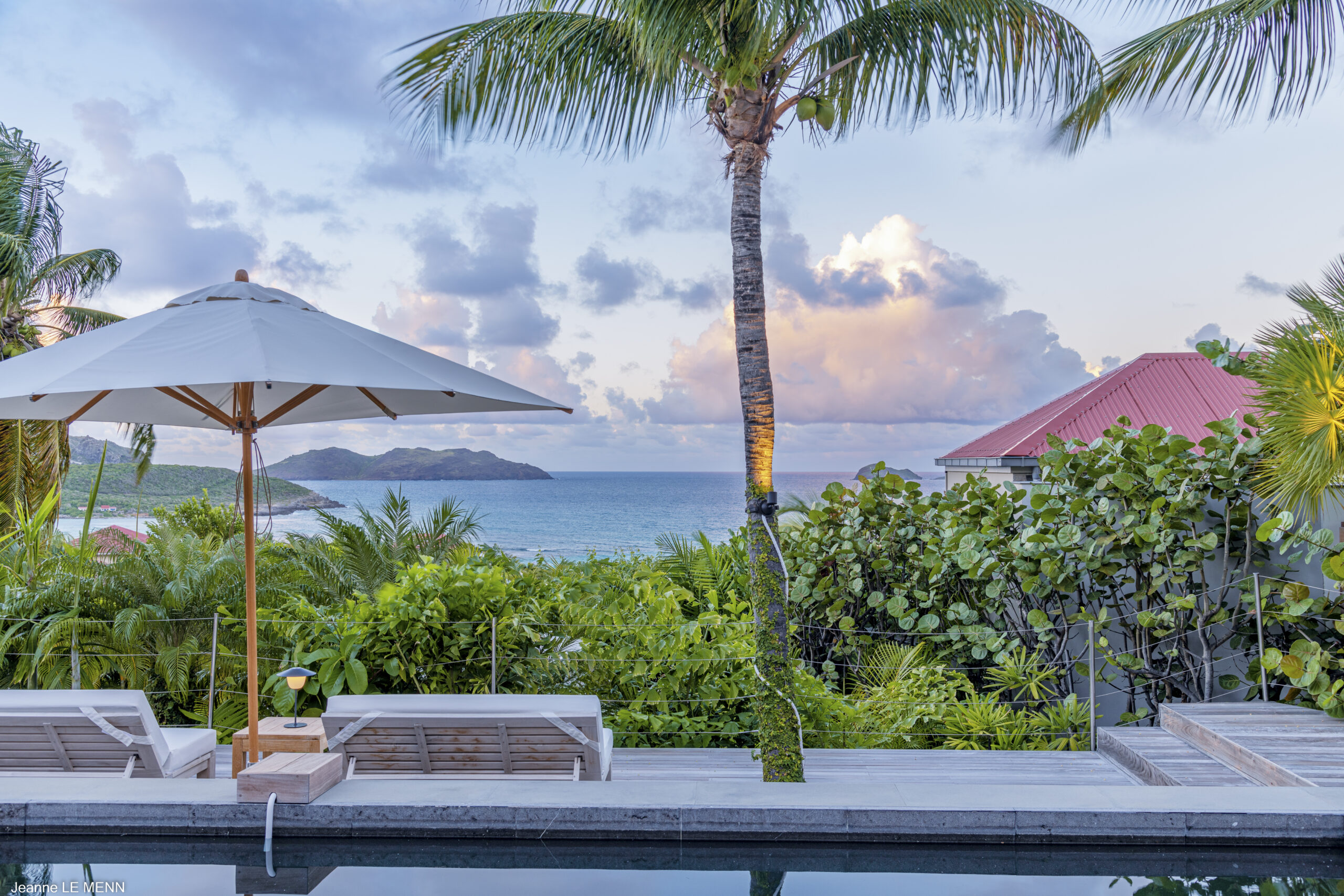 Smell - Aliza in St. Jean, St. Barthélemy