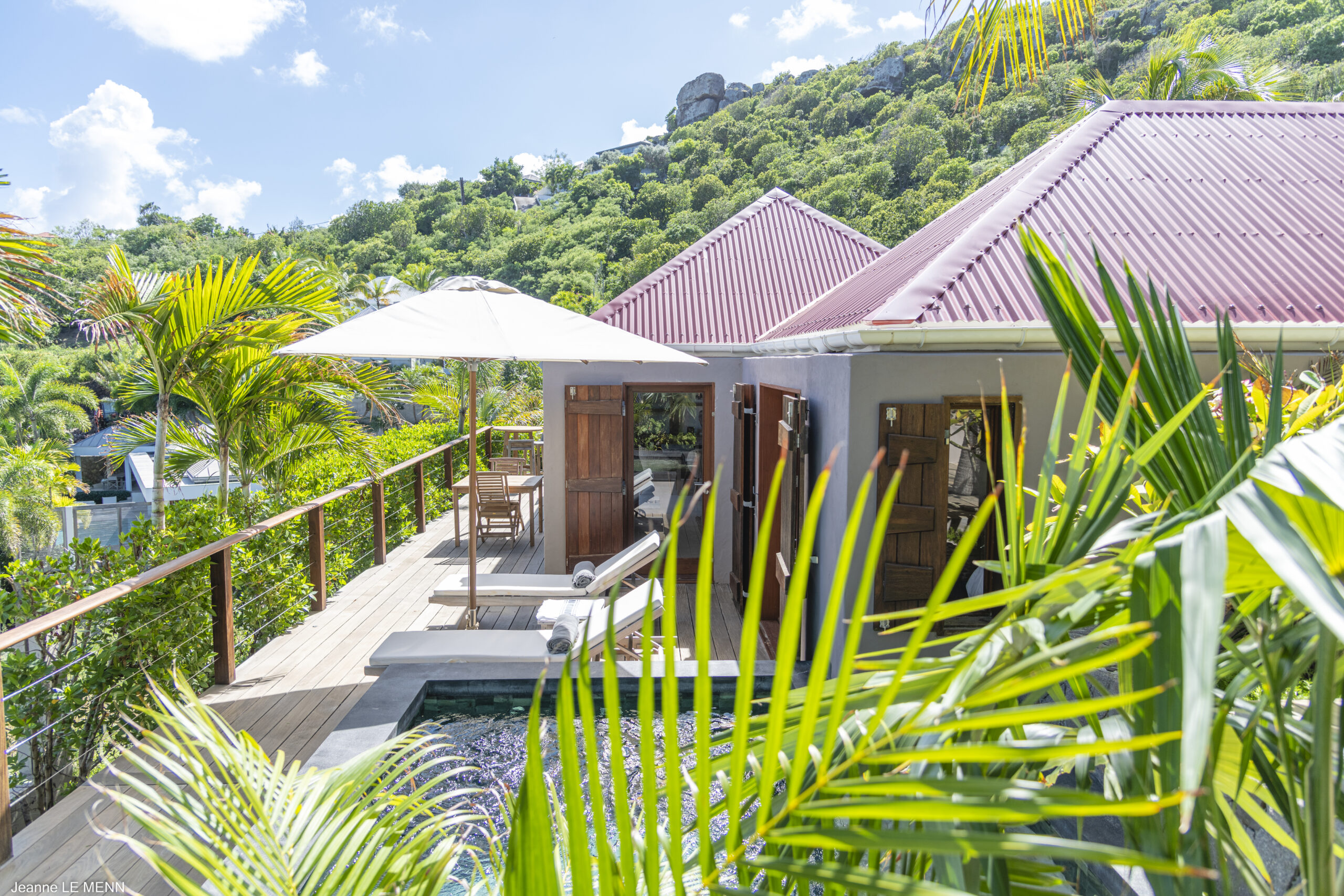 Hear - Ti Rock in Grand Cul de Sac, St. Barthélemy