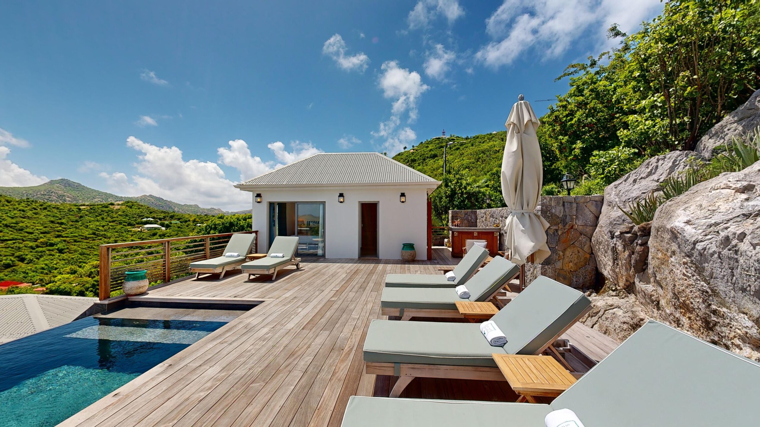 Touch - Vogue in St. Jean, St. Barthélemy